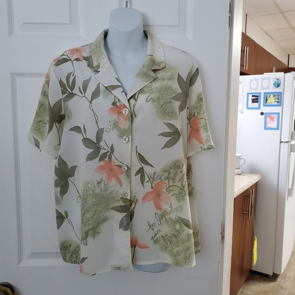 TRADITION Green Salmon White Flower Floral Blouse Size 16 100% Polyester - Picture 1 of 4